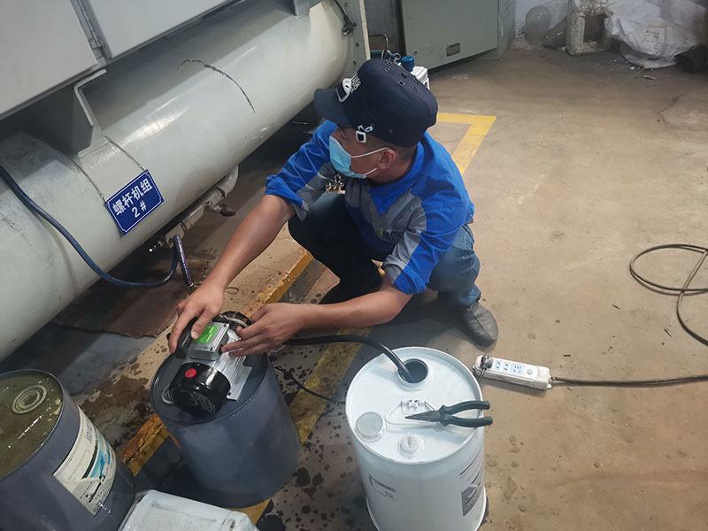 水冷冷水机组维护保养